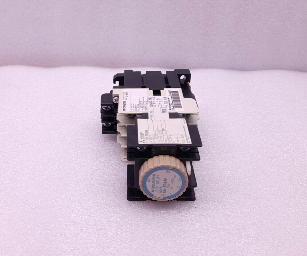 Mitsubishi SRT-NF Pneumatic Time Delay Relay 400VAC Coil