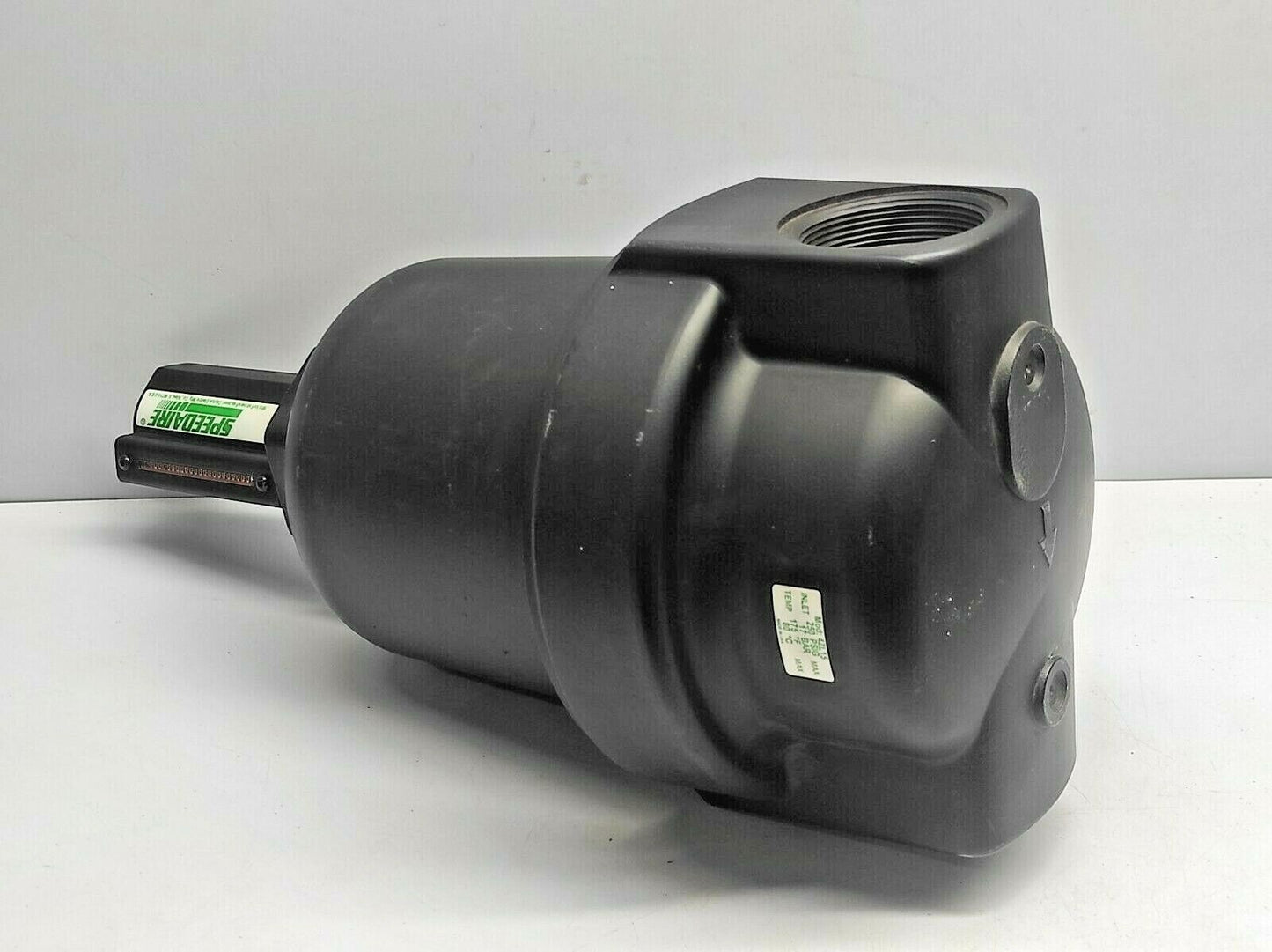 Speedaire 4ZL15 Separator Condensate Inlet 250PSIG 17Bar Max Temp 175◦F 80◦C Max