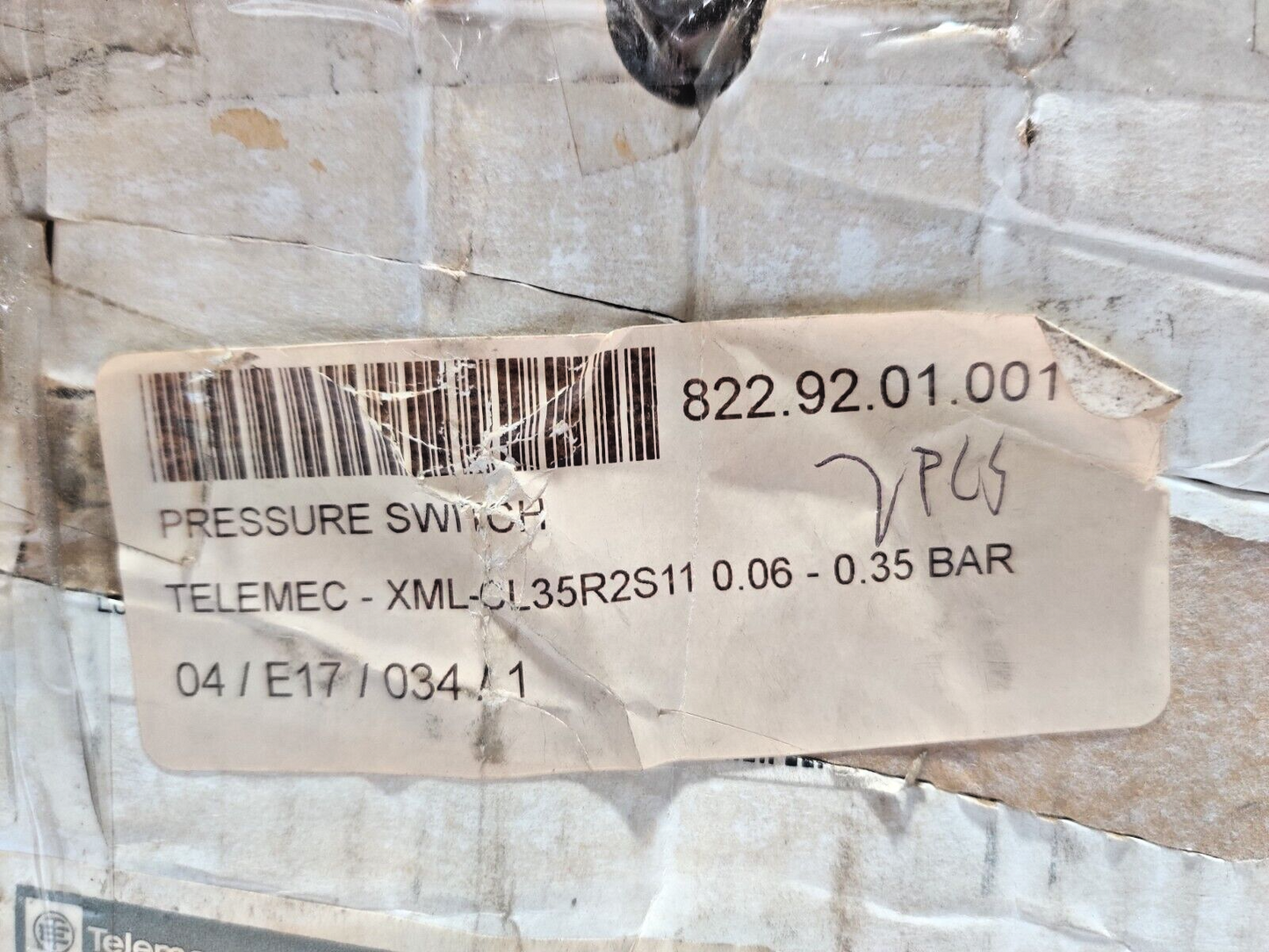 Telemecanique XML CL35R2S11 Pressure Switch 0.06-0.35 BAR XMLCL35R2S11 Square D