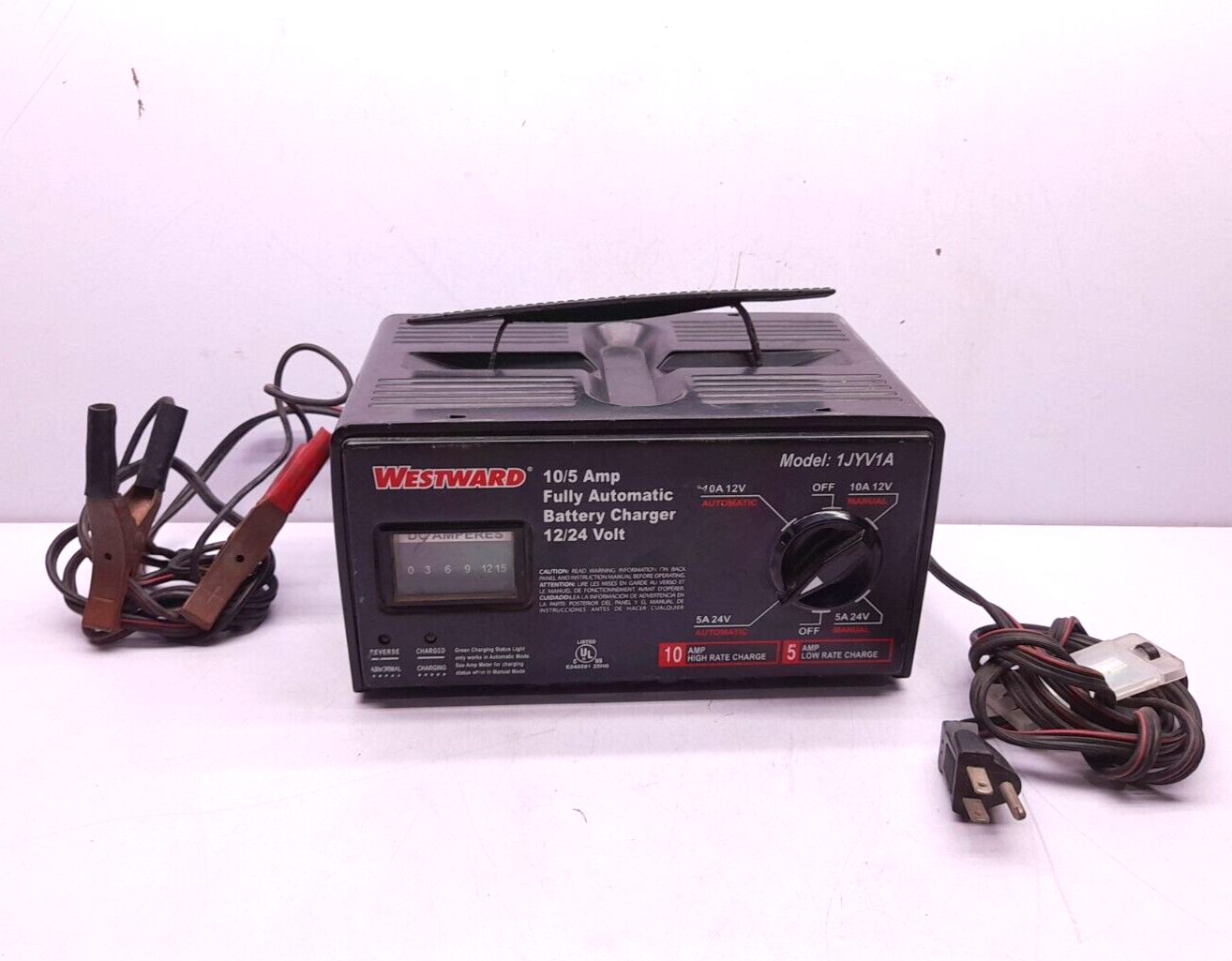 Westward 1JYV1A 10/5 Amp Fully Automatic Battery Charger 12/24 Volt