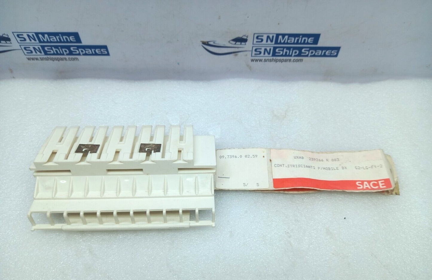 ABB UXAB 239266 R 003 Circuit Breaker Sliding Contact Accessories Kit