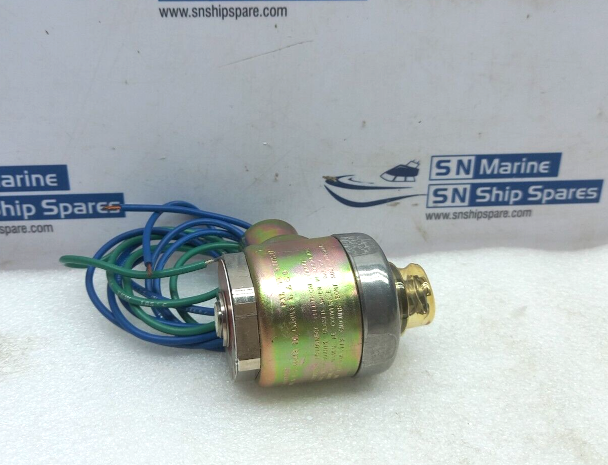 Versa P-1102-98XX TDS 5 Gang Solenoid Valve