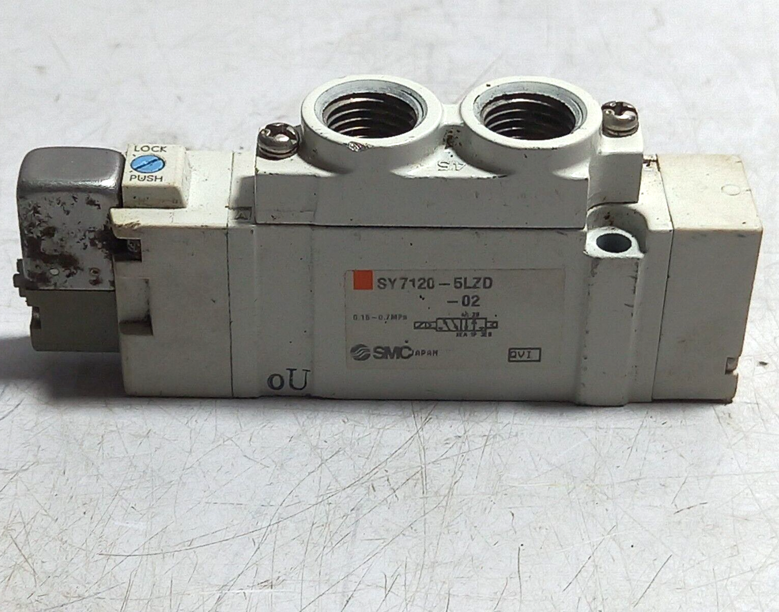 SMC SY7120-5LZD-02 Solenoid Valve 0.15~0.7 MPa SY71205LZD02