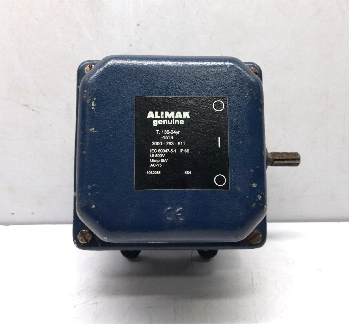 ALIMAK T.136-04YR-1513 LIMIT SWITCH 3000-263-911 UI 500V Uimp 6kV