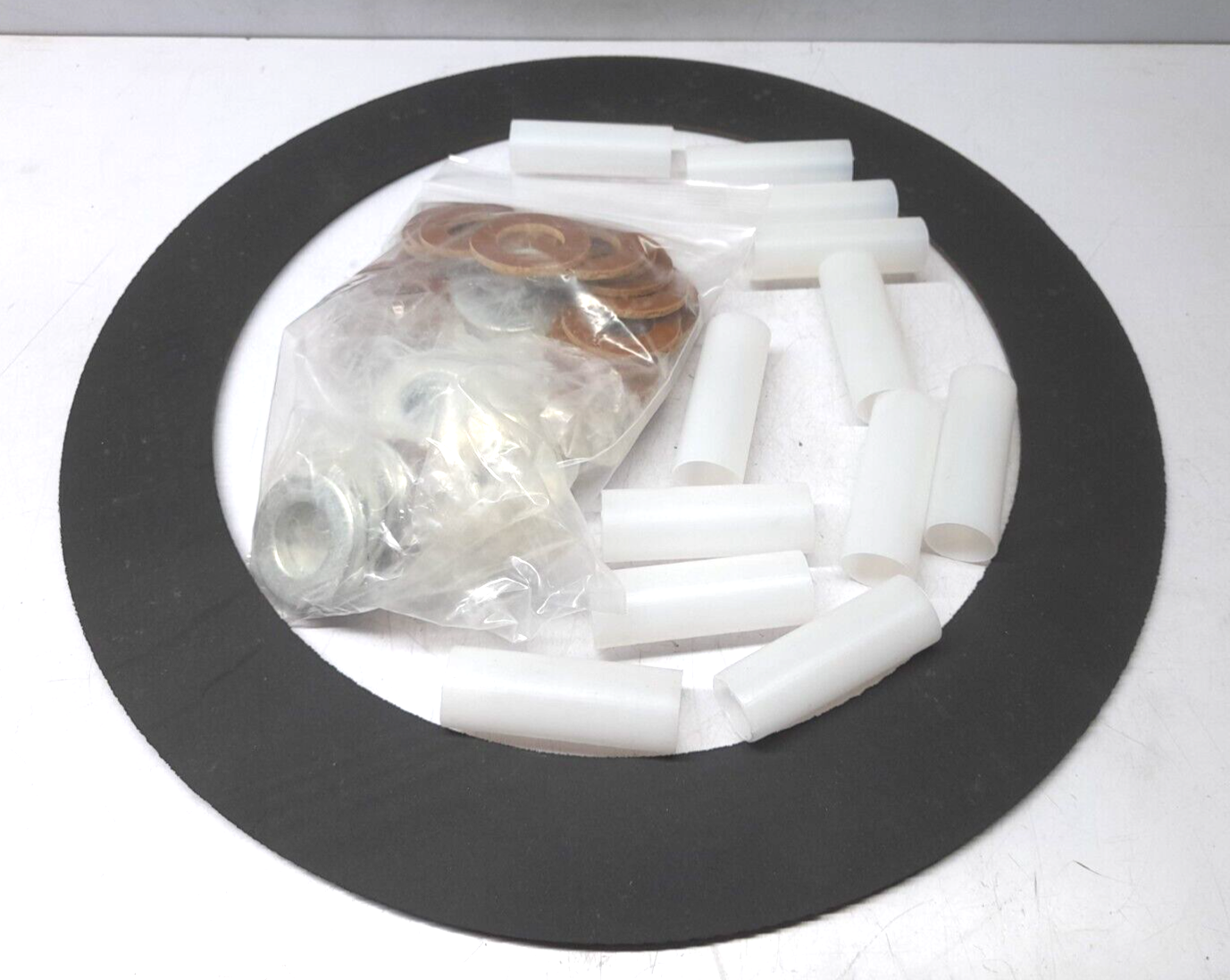 Step Ko FNDWP 12” 150 ANSI Insulating Gasket Kit Type F 150# X 12IN 22-8406-0106