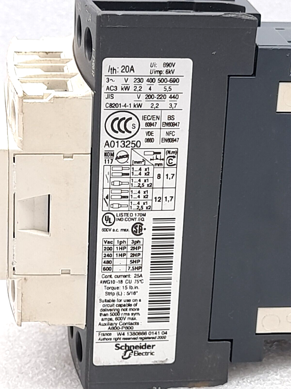 Telemecanique LC1DT20 Contactor Ith 20A Ui 690V 24VDC LAD4TBDL 5-24V