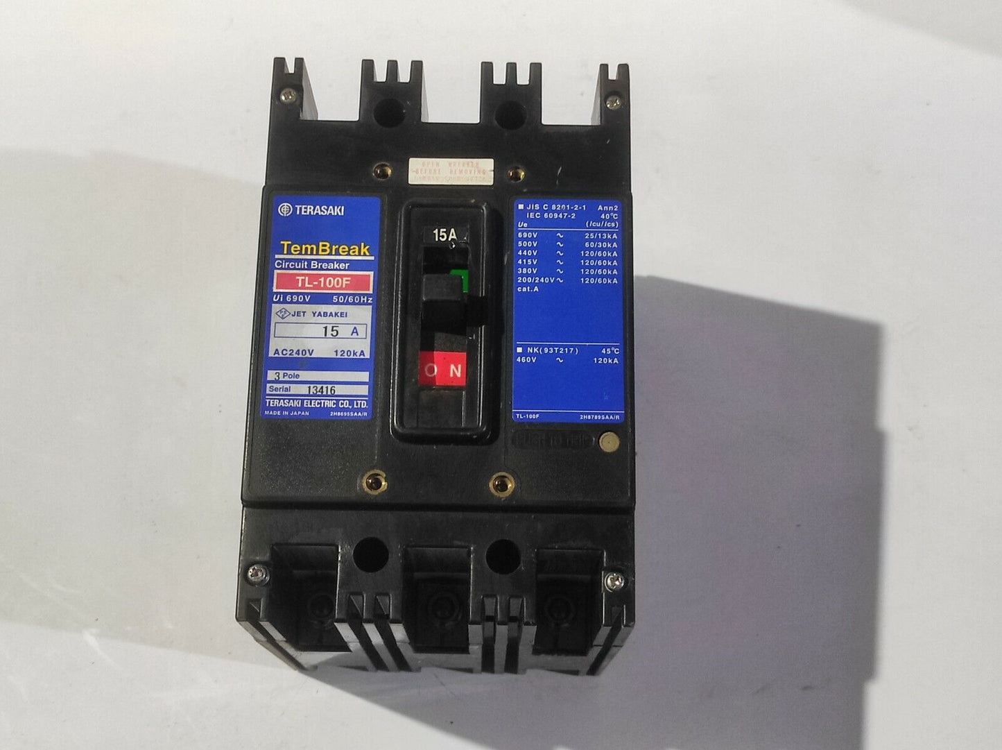 Terasaki TL-100F TemBreak Circuit Breaker 15A Ui 690V 50/60Hz AC240V 120kA 3Pole