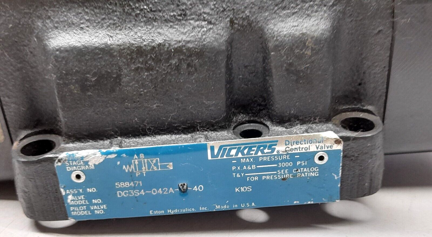 Vickers DG3S4-042A-T-40 588471 Directional Control Valve Varco 76417 Max Pressur