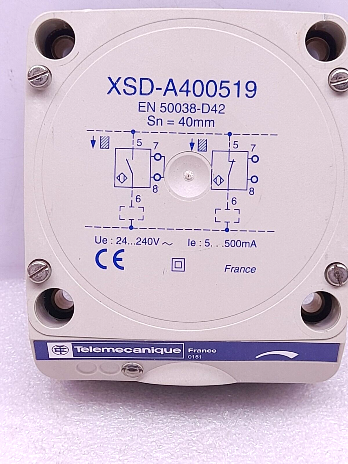 Telemecanique XSD A400519 Inductive Proximity Switch 24-240VAC 5-500mA Sn 40mm