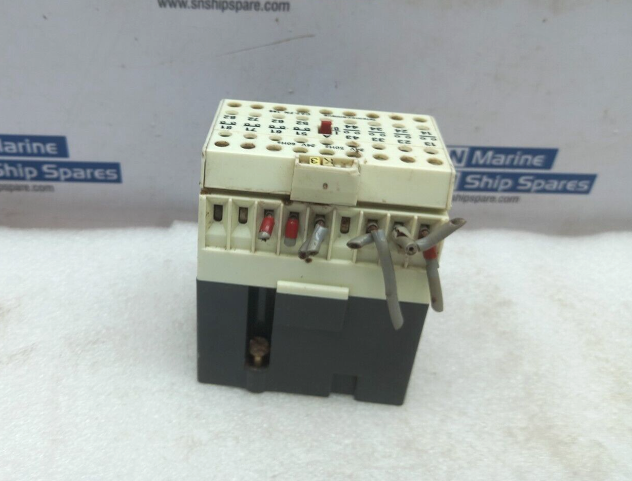 Telemecanique CA2-FN 144 Control Relay Ith=10A U=500V~ 300V AC Or DC