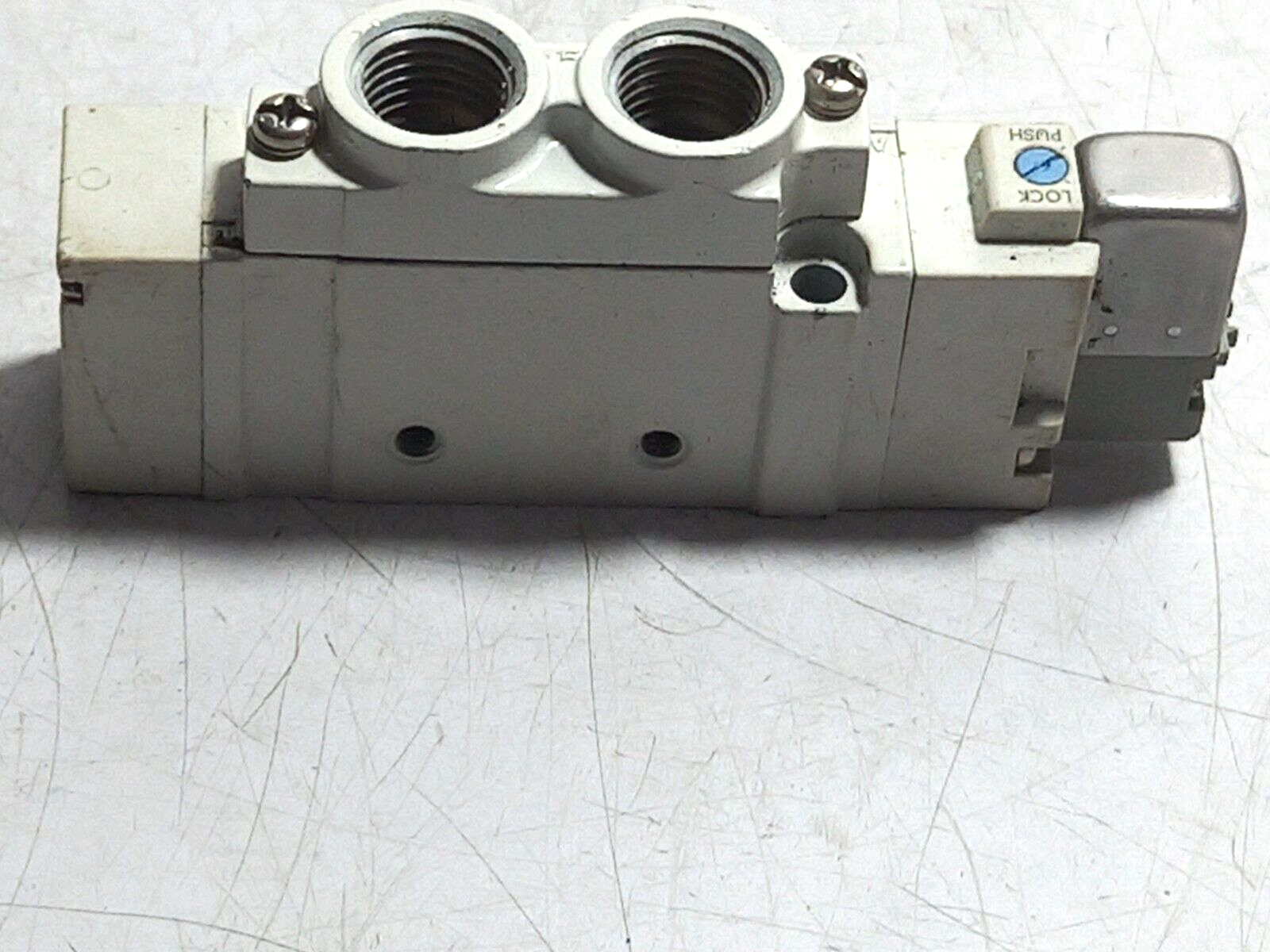 SMC SY7120-5LZD-02 Solenoid Valve 0.15~0.7 MPa SY71205LZD02
