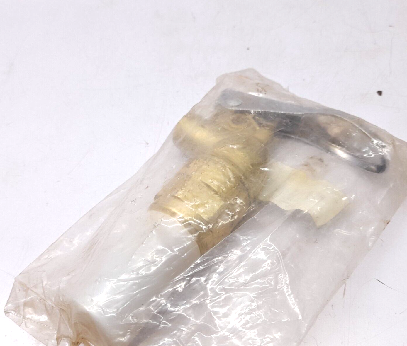 Wesco 272083 Die Cast Faucet W/Arrestor 5A502