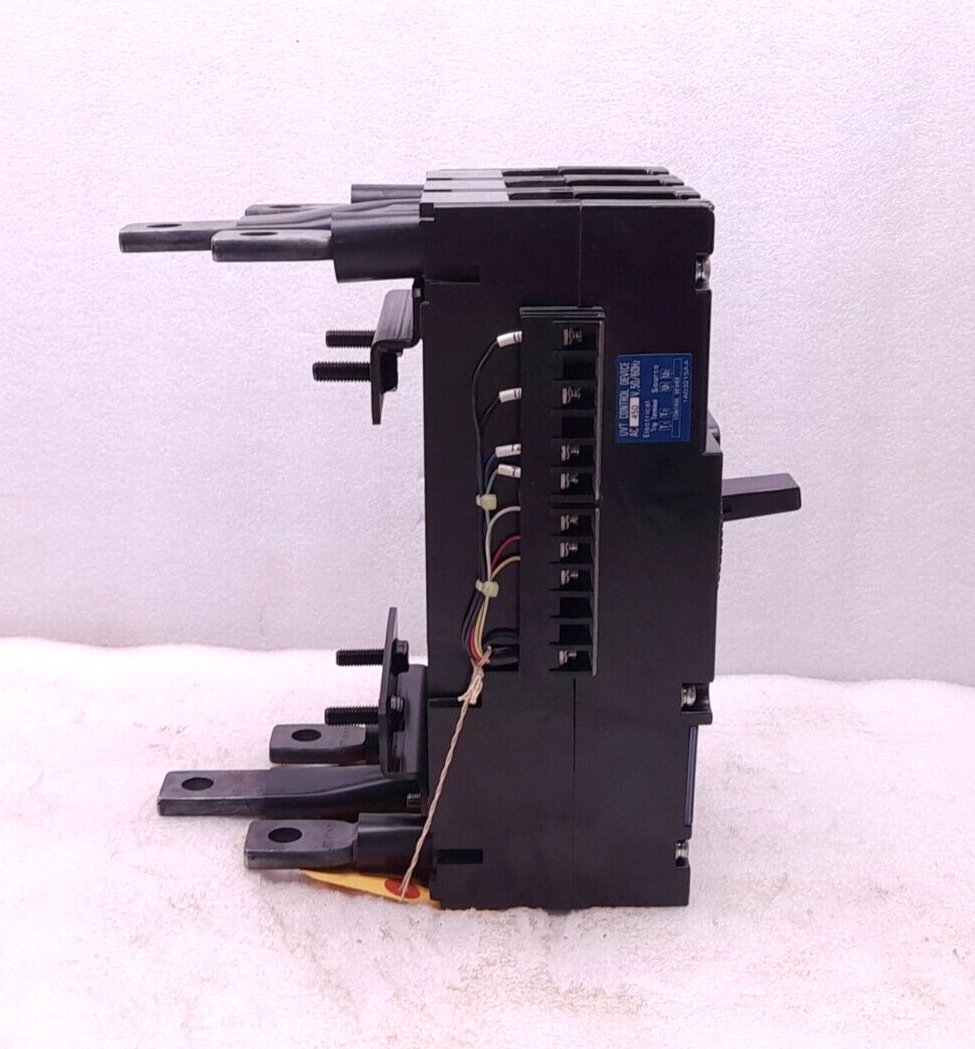 Terasaki AME-4B Air Circuit Breaker 385A 3P 480VAC 50/60Hz AME4B