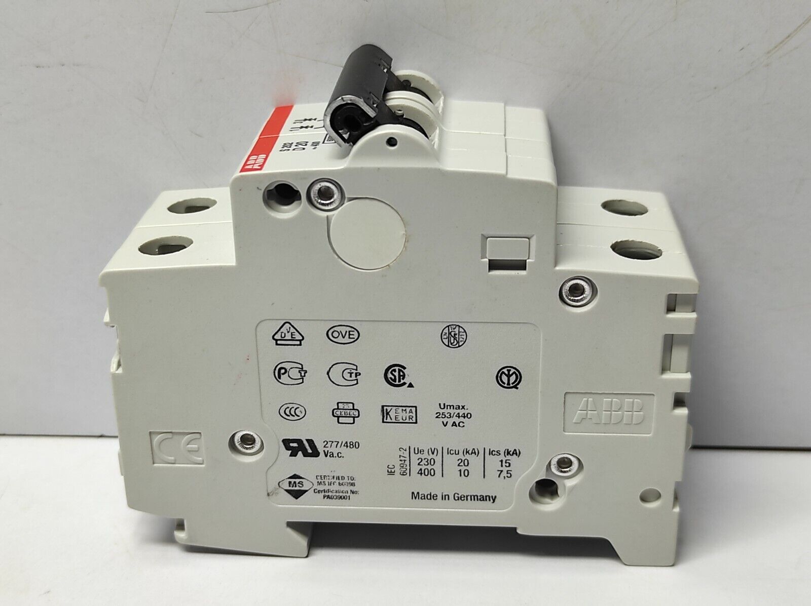 ABB GB10963 Circuit Breaker S202 D 20 2CD S252 001 R0201 2-Pole 