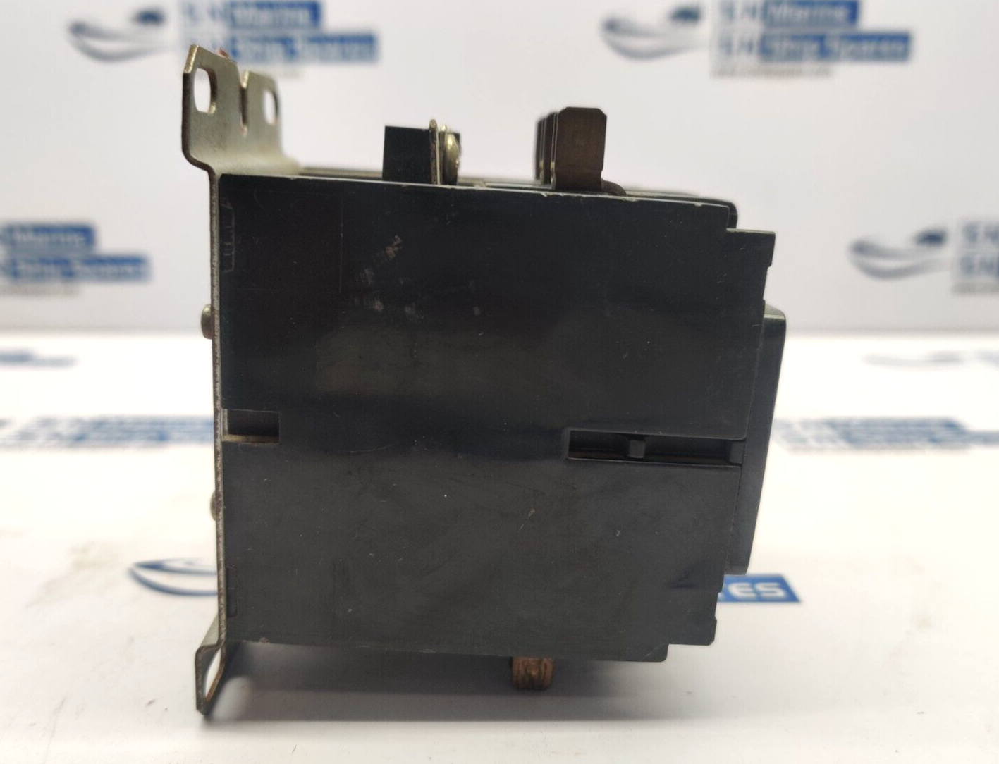 Square D 8910DPA23V14 Contactor 35A 600V Max Coil 24V 50/60Hz