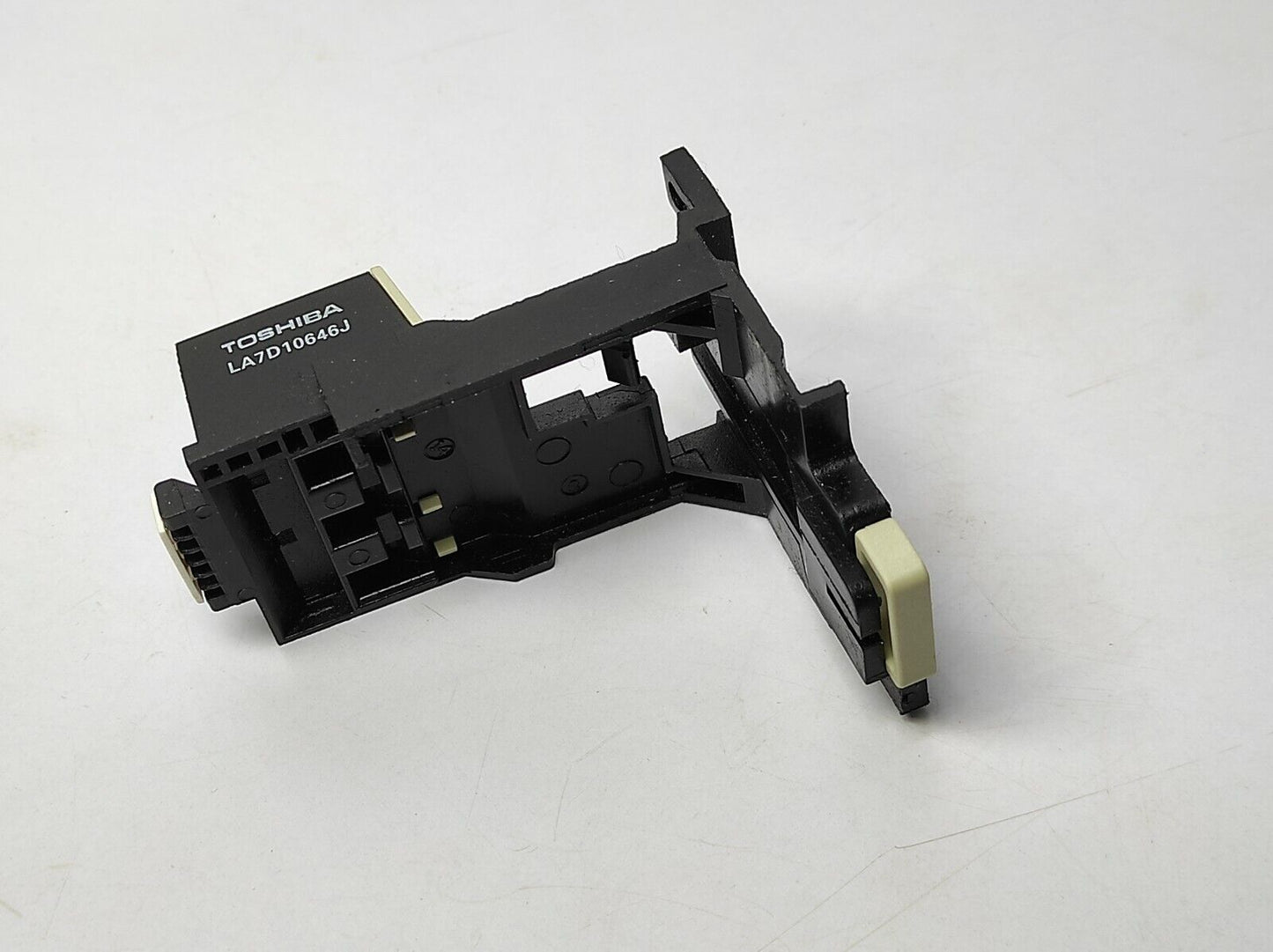 Toshiba LA7D10646J Adaptor 559-41010 Toshiba Schneider Electric