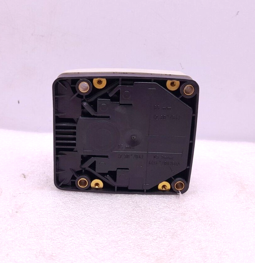 Telemecanique XSD A400519 Inductive Proximity Switch 24-240VAC 5-500mA Sn 40mm