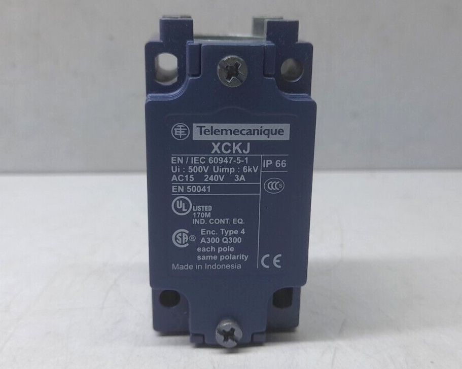 Telemecanique XCKJ Limit Switch / ZCKJ2 / AC15 240V 3A