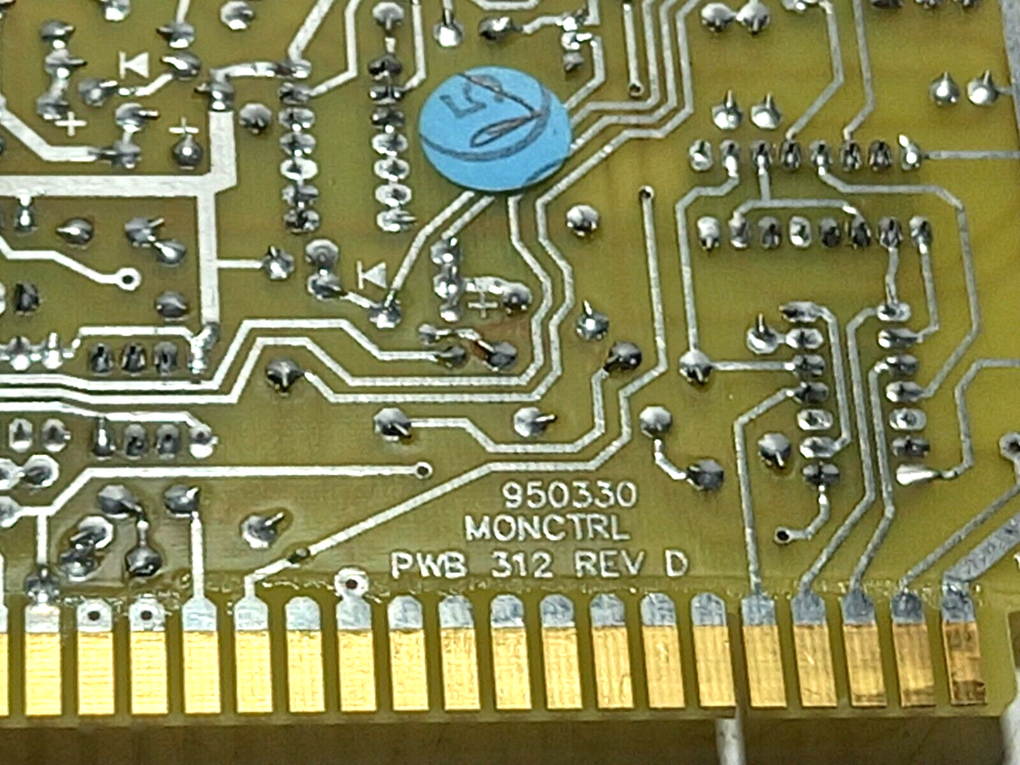 Southern Avionics SLP31210 PCB 950330 MONCTRL PWB 312 REV D