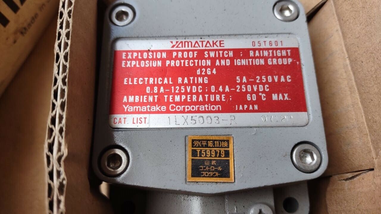 Yamatake 1LX5003-R Explosion Proof Switch Raintight 1LX5003R