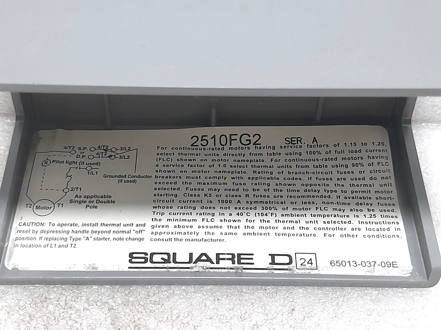 Square D 2510FG2 Ser A FHP Manual Starter NEMA 1 Enclosure