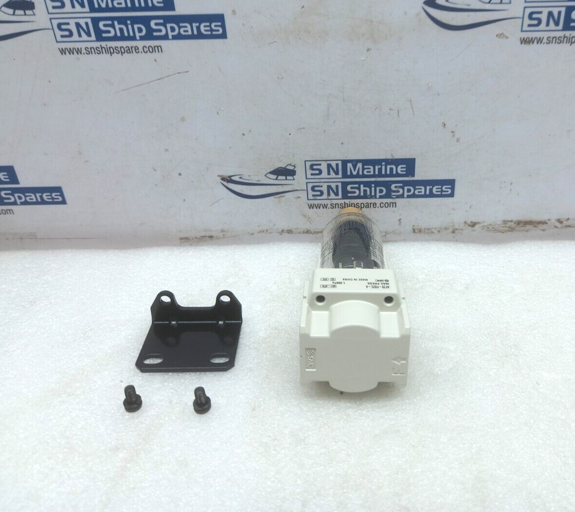 SMC AF20-F02C-A Air Filter With SMC AF20P-050AS Bracket Marinfloc 47170