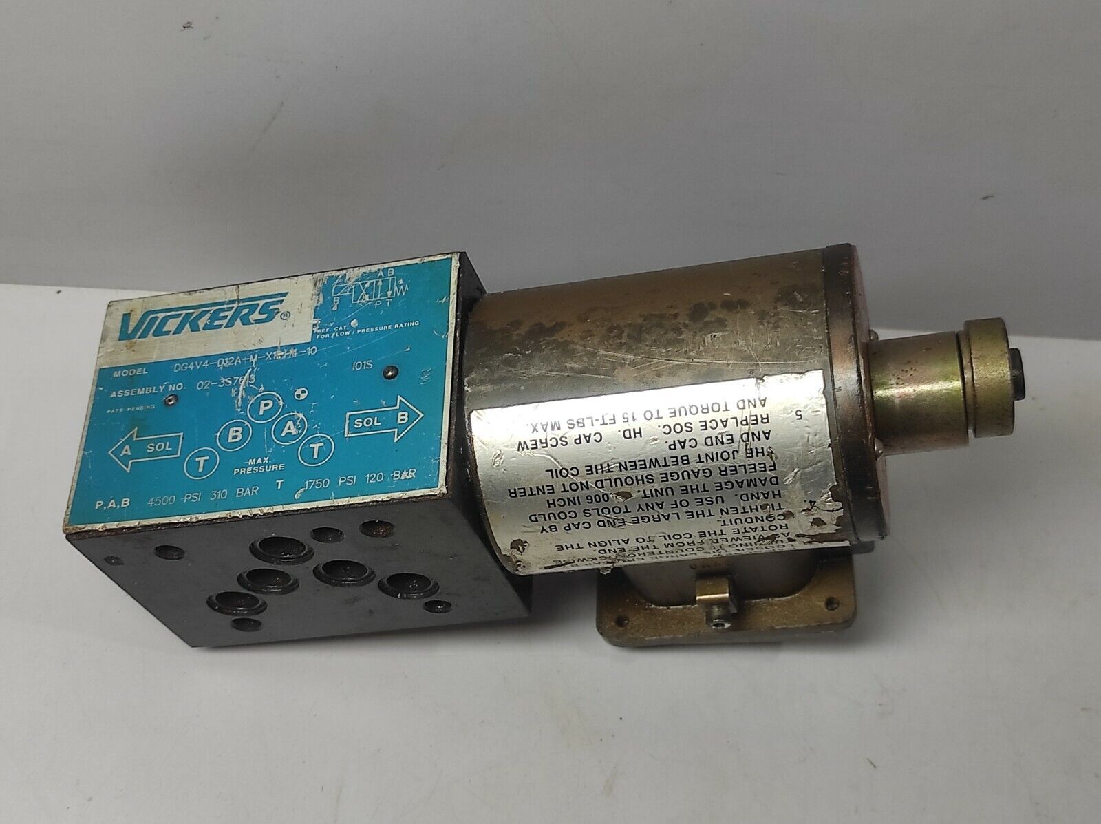 Vickers DG4V4-012A-M-X1-H4-10 Directional Control Valve DG4V4012AMX1H410