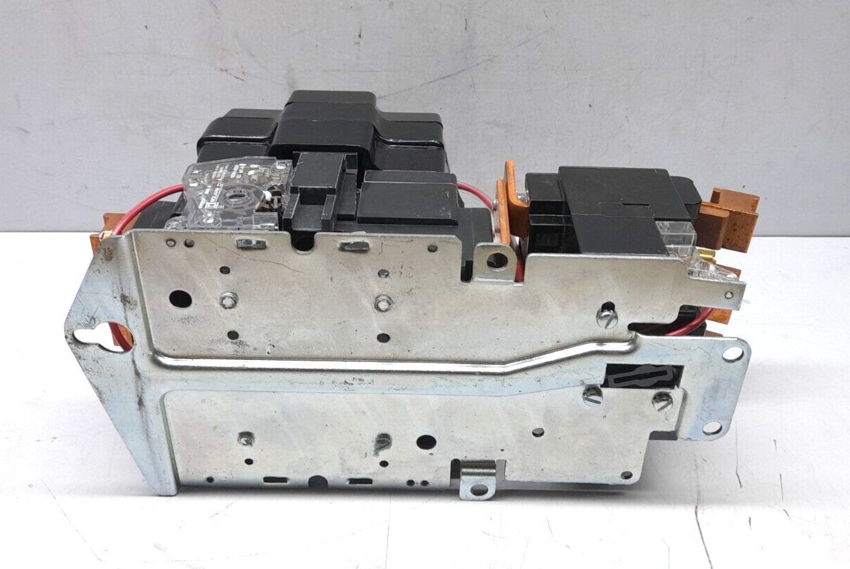 Square D 8536SFO1V02S Ser A AC Magnetic NEMA Size 4 Starter 3 Pole 110/120V50/60