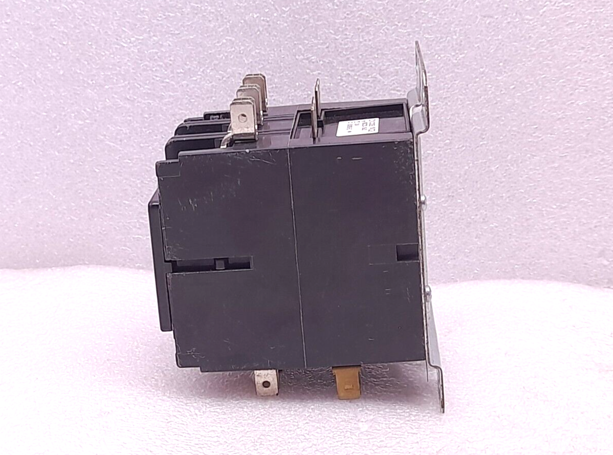 Tyco Electronics 3100-30Q928WA Contactor Model 98 30FLA 40AMP