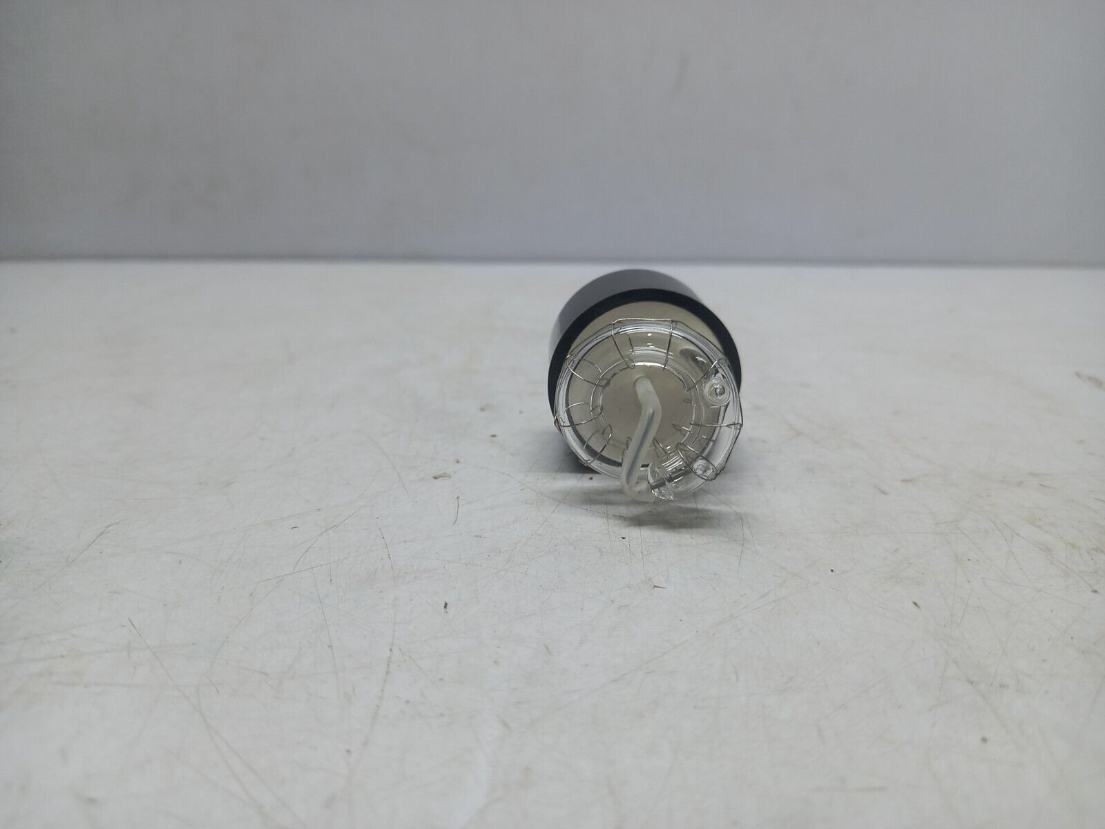 Tomar Electronics L93B Strobe Lamp 2100W 8Pin