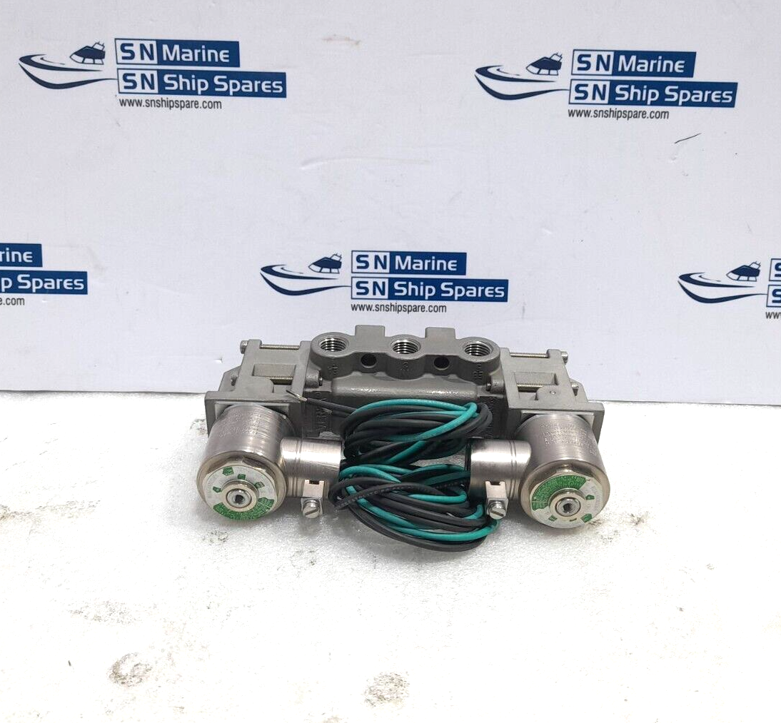 Versa VGG-4322-316-XN-A120 Four Way Valve 120V 60Hz 5.6W NOV 1405820
