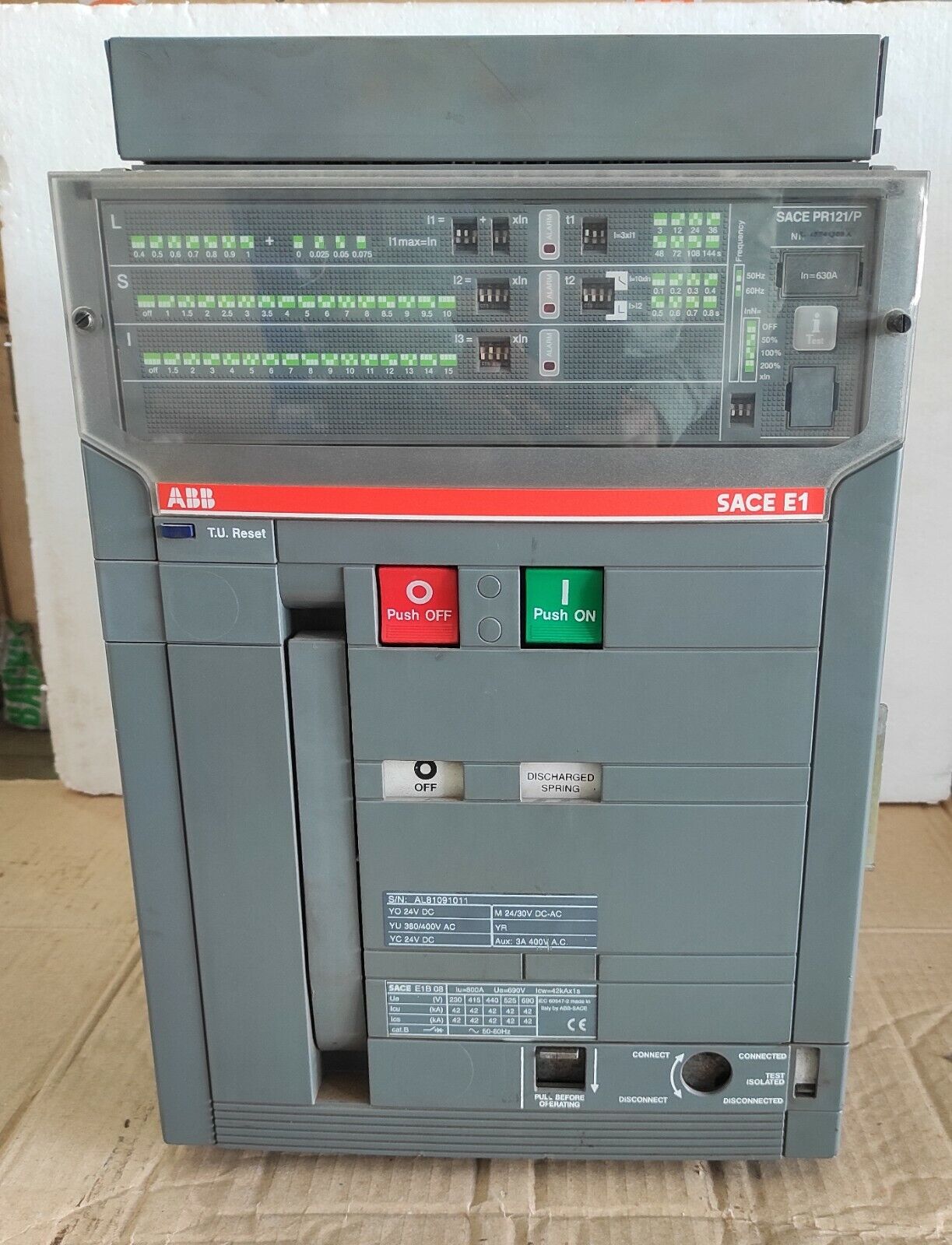ABB Sace E1B 08 Circuit Breaker With ABB Sace PR121/P Solid State Programmer LSI