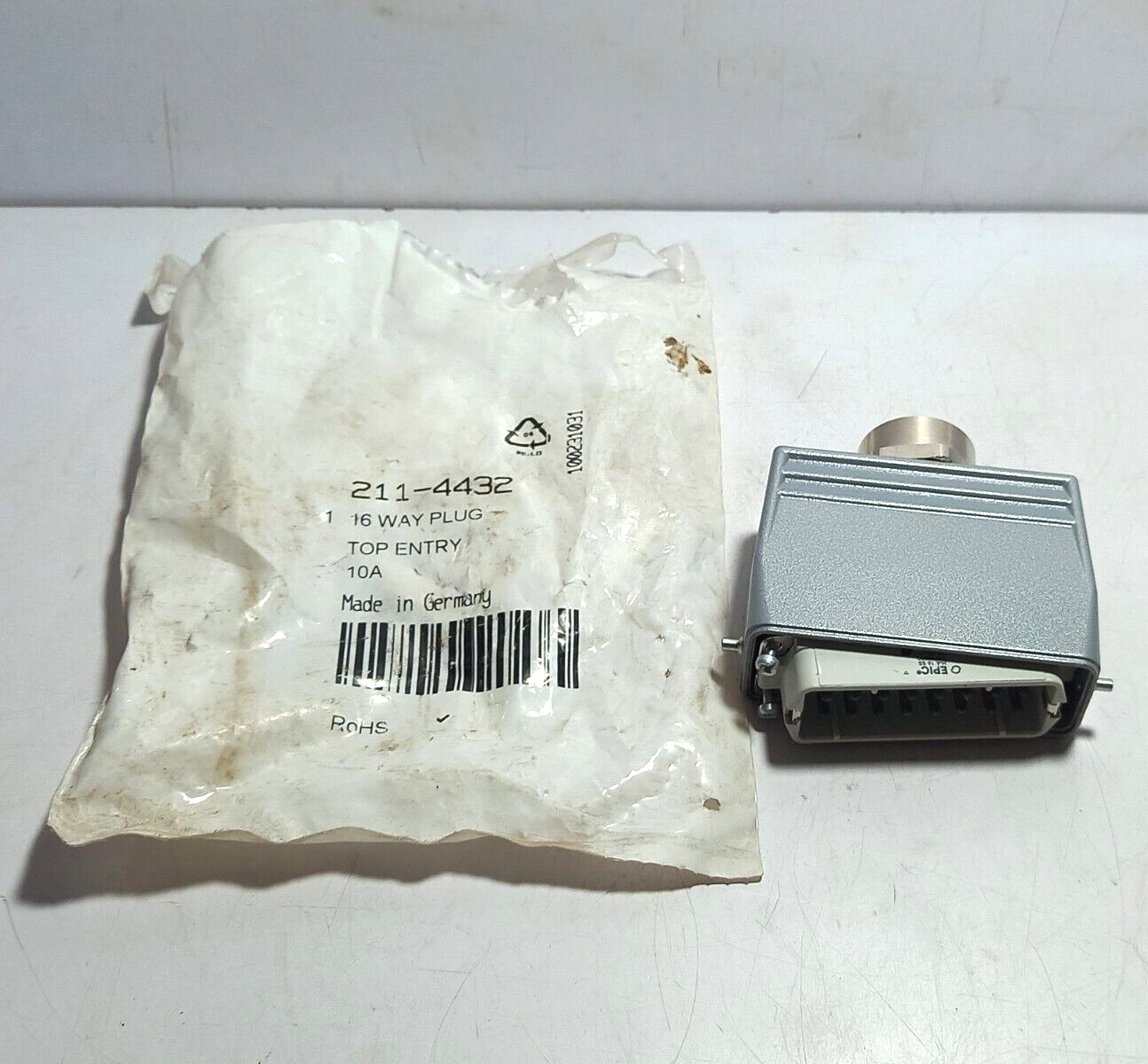 RS 211-4432 16 Way Plug Top Entry 10A EPIC H-A 16 SS