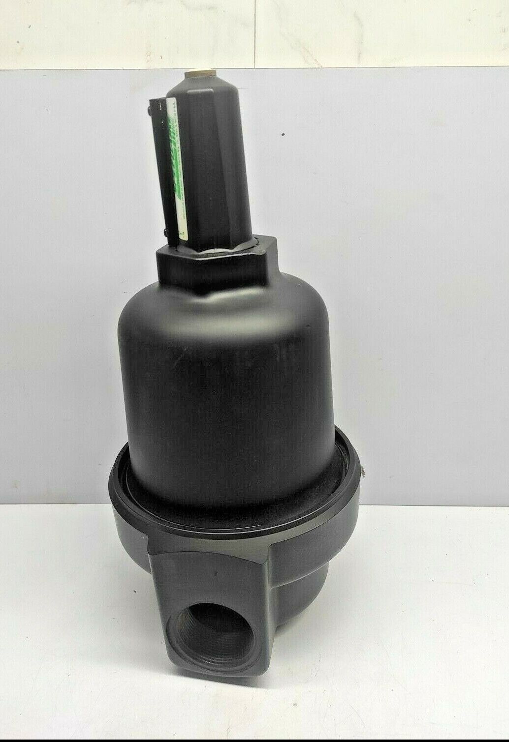 Speedaire 4ZL15 Separator Condensate Inlet 250PSIG 17Bar Max Temp 175◦F 80◦C Max