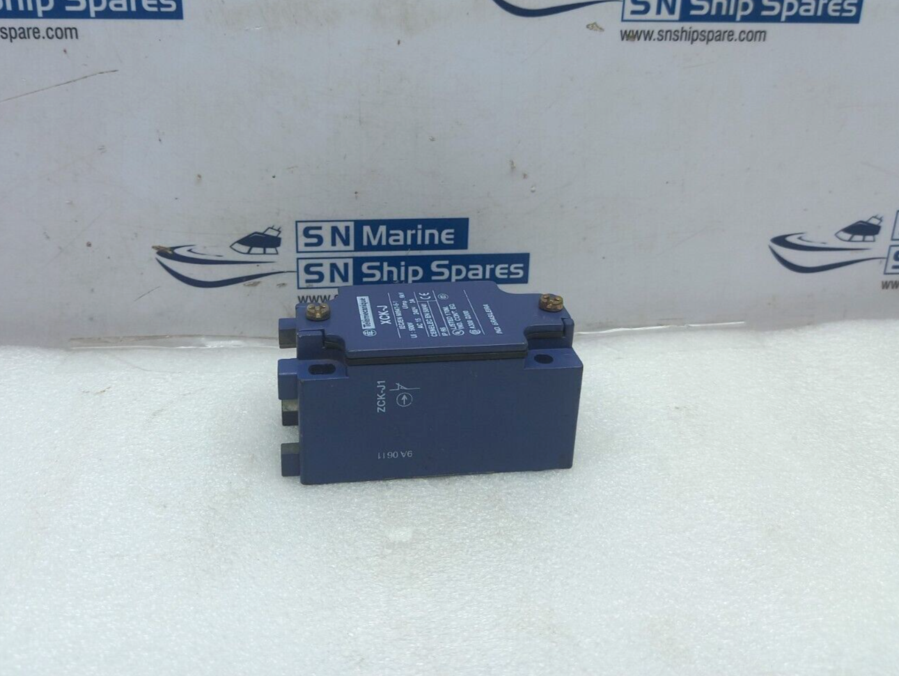 Telemecanique XCK-J Limit Switch Ui: 500V Uimp: 6kV