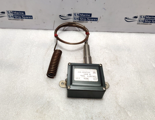 United Electric Controls  5856 Temperature Controller Type: F7D