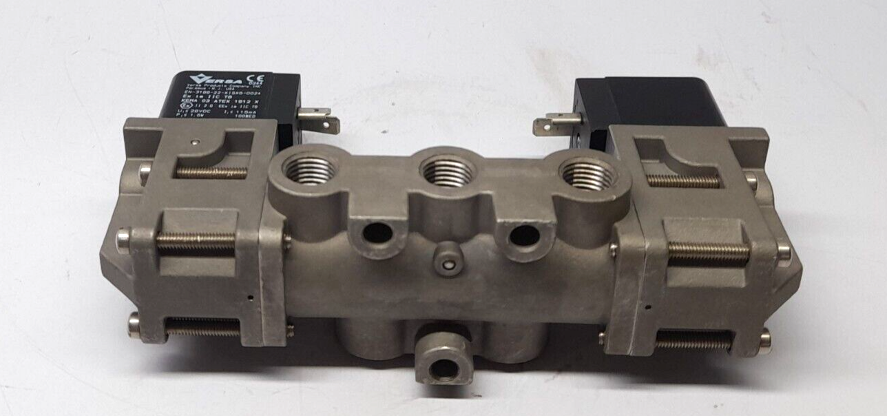 Versa VGG-4322-316-HCC-XISX6-D024 Solenoid 4 Way Valve 24VDC 1.6W  PSIG 20Min 11