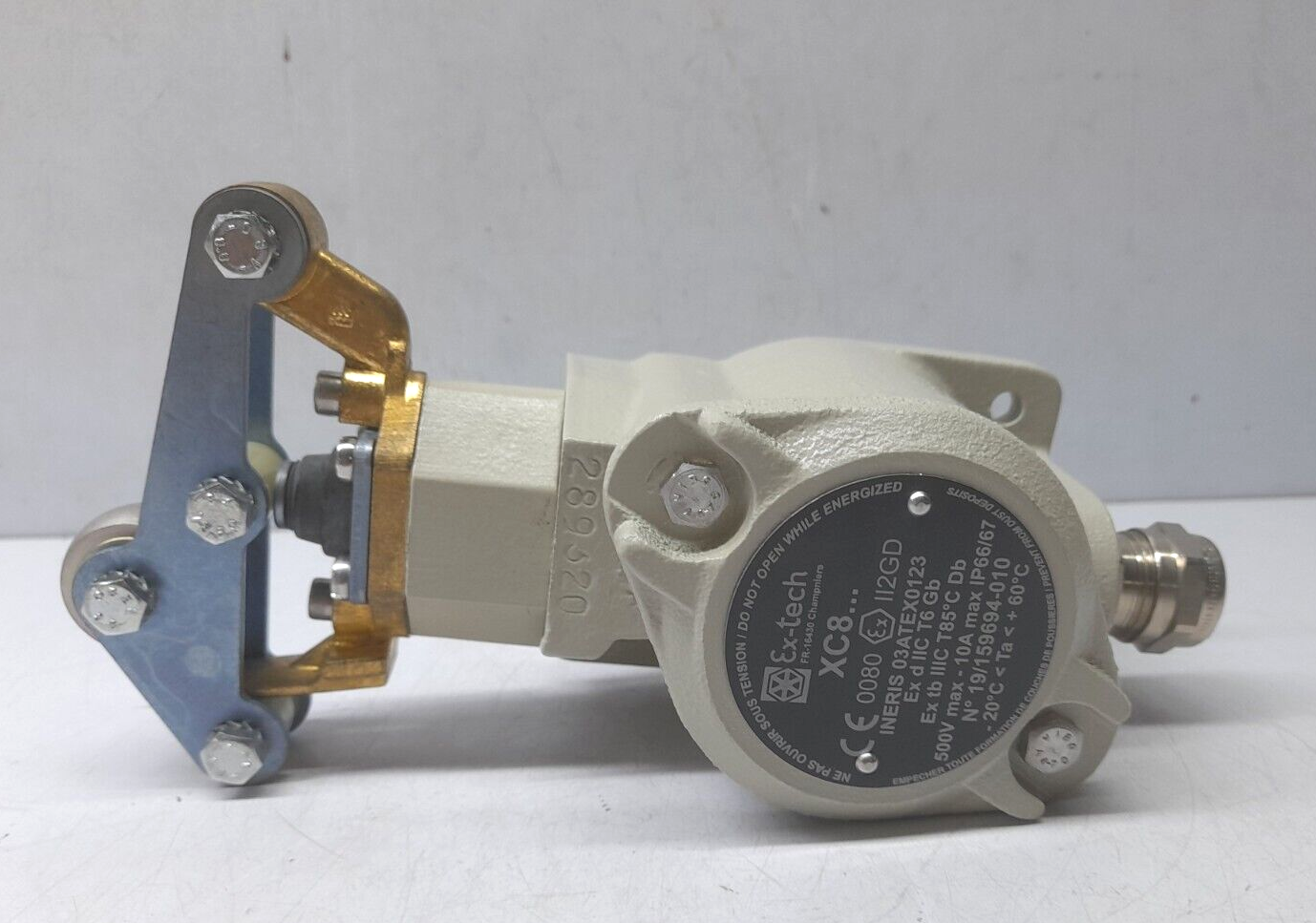 Technor XC8TA1P11IC Limit Switch/ Ex-Tech XC8../ 500V max – 10A max / 03ATEX0123