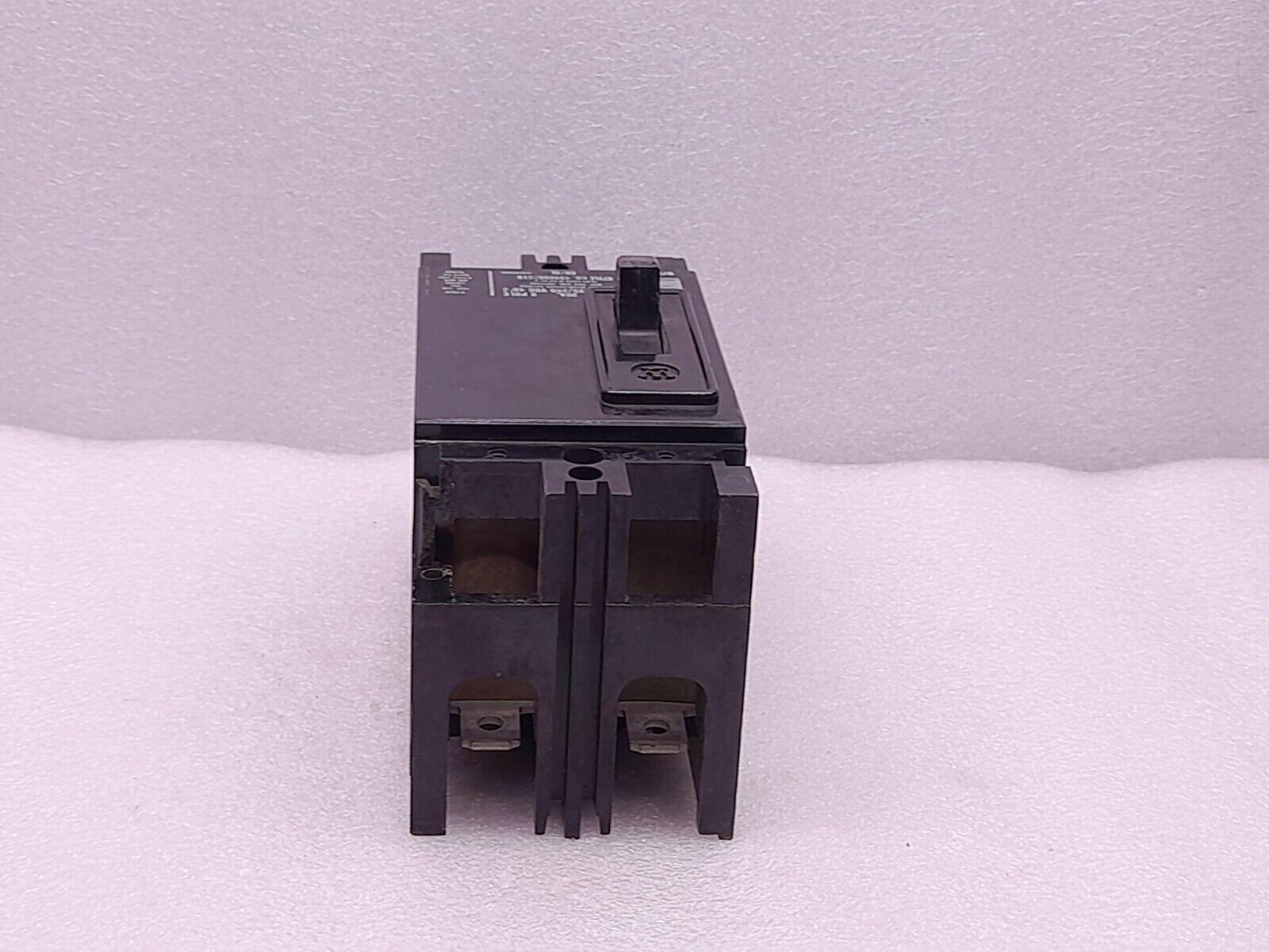 Westinghouse EB2020 Circuit Breaker 20A 2P 240VAC 125/250VDC