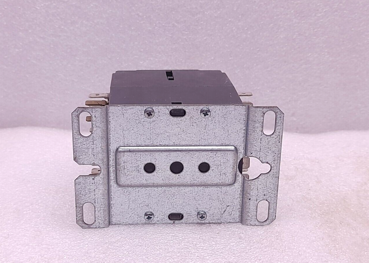 Tyco Electronics 3100-30Q928WA Contactor Model 98 30FLA 40AMP