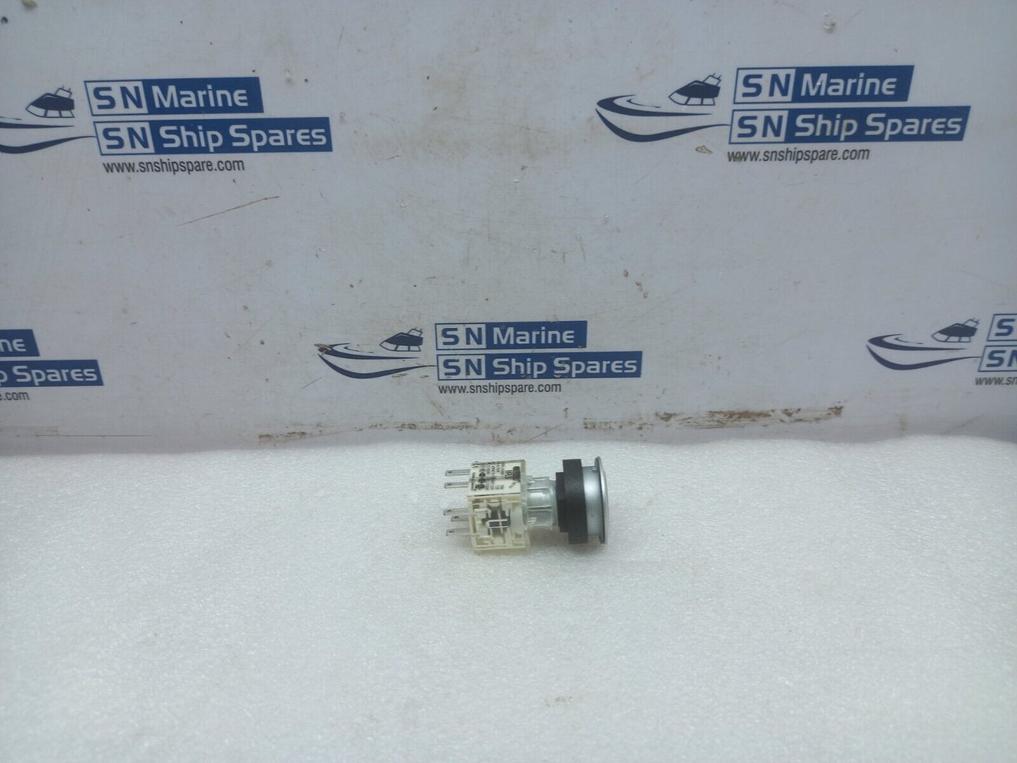 Steyrmotors 2180780-0 Assy Switch On/Off Red Schlegel BFL5