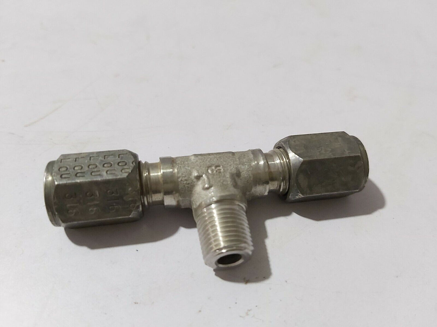 SSP 4-JBU-SS TEE UNION  4JBUSS  1/4 IN 