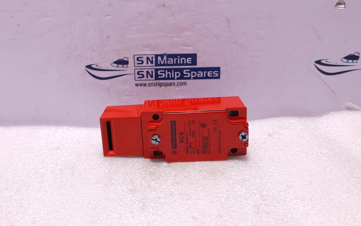 Telemecanique XCS A-703 Limit Switch XCS A703