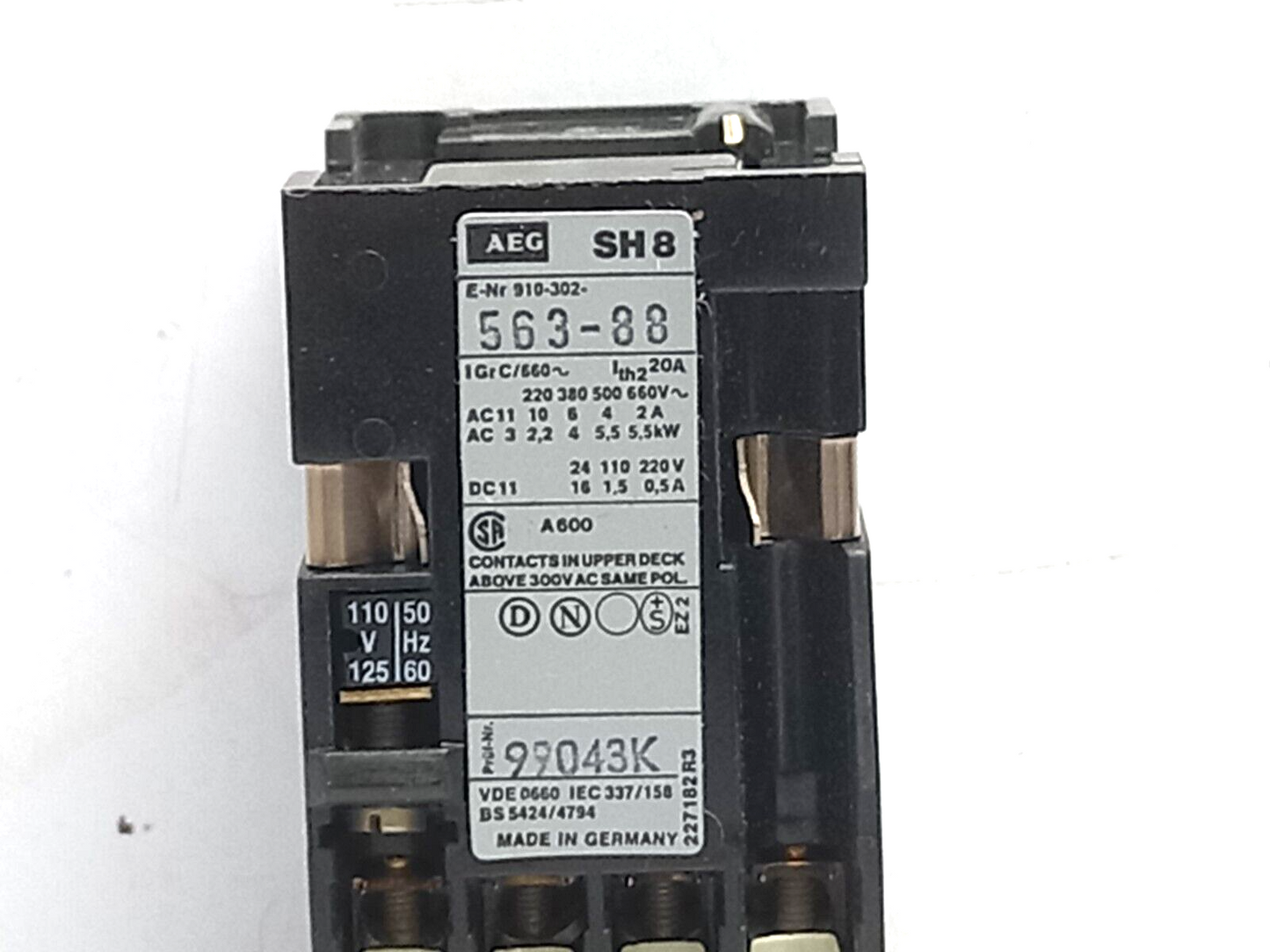 AEG SH8.44 Contactor 110V 50Hz 125V 60Hz 910-302-563-88