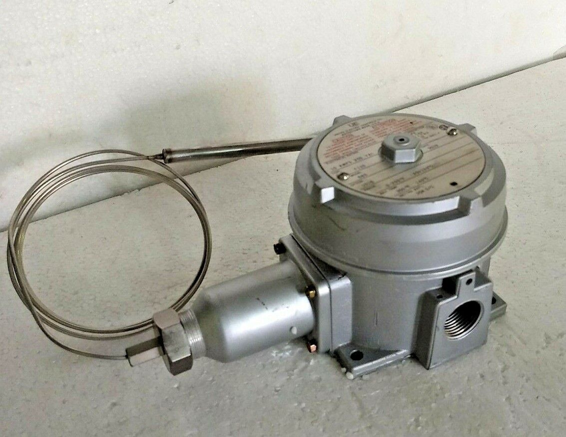 United Electric F120-6BS Thermostat for Hazardous Location range 0-120 F 