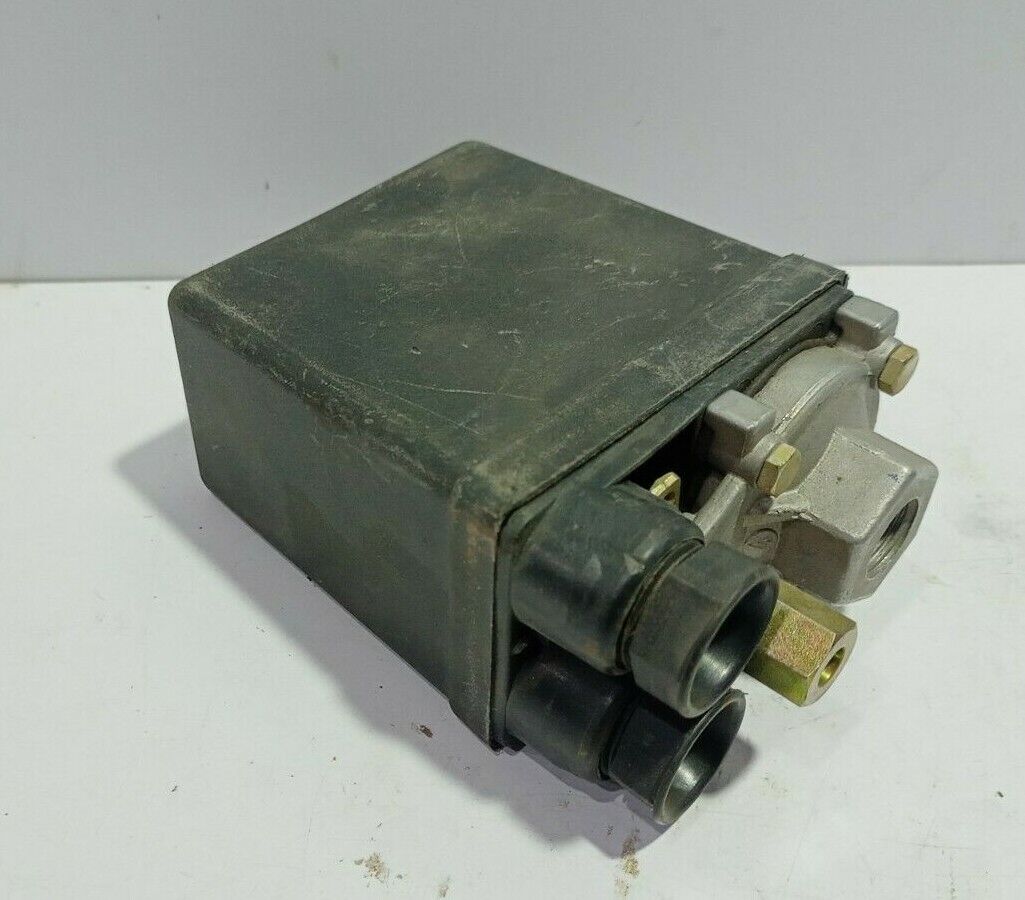 NeMA SpA Mignon 12bar 175psi Pressure Switch