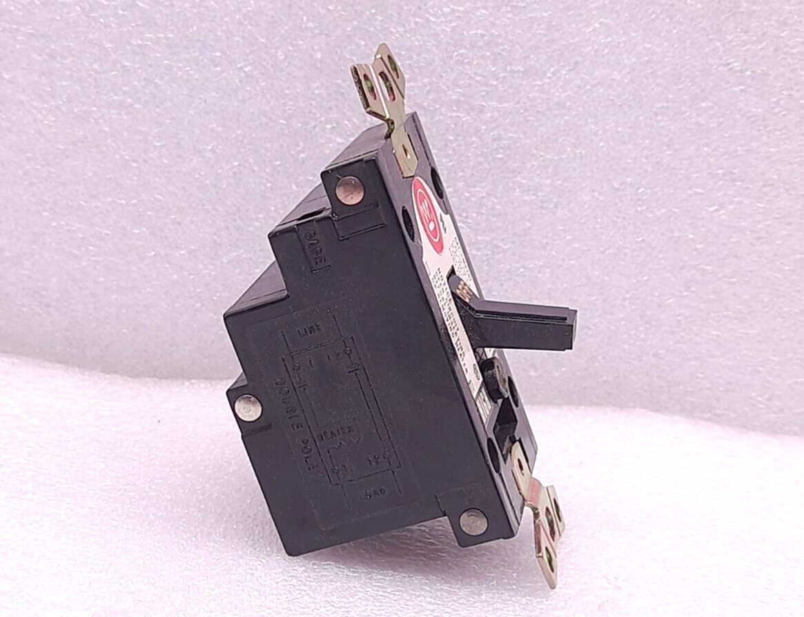 Westinghouse MST01 Starter Switch 1P 1HP 115-230Vac 1/4HP 230V 32Vdc L2T2