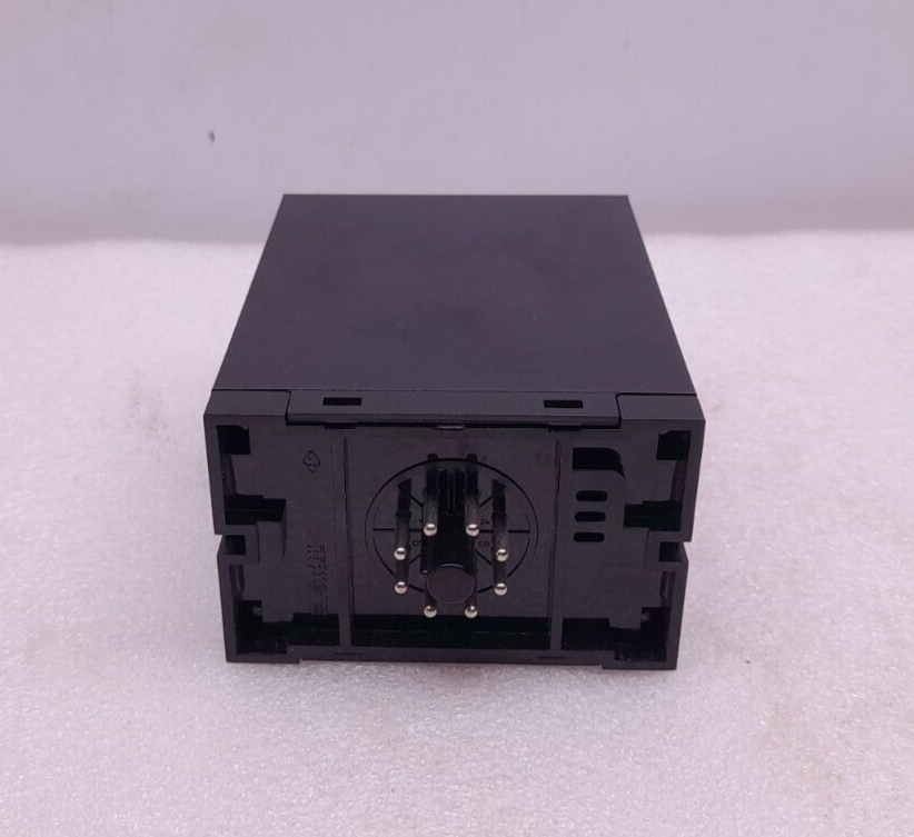 Toyo Keiki DGP-2 Isolator EA203506 In DC 4~20mA Out DC 4~20mA Source AC 100/110V