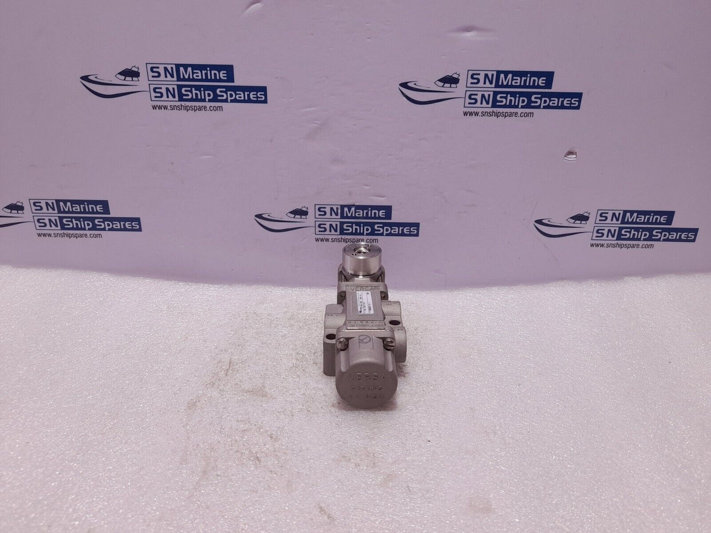 Versa VNL-3301-316 Three Way Valve Min-Max VAC-200 PSIG VAC-14 Bar