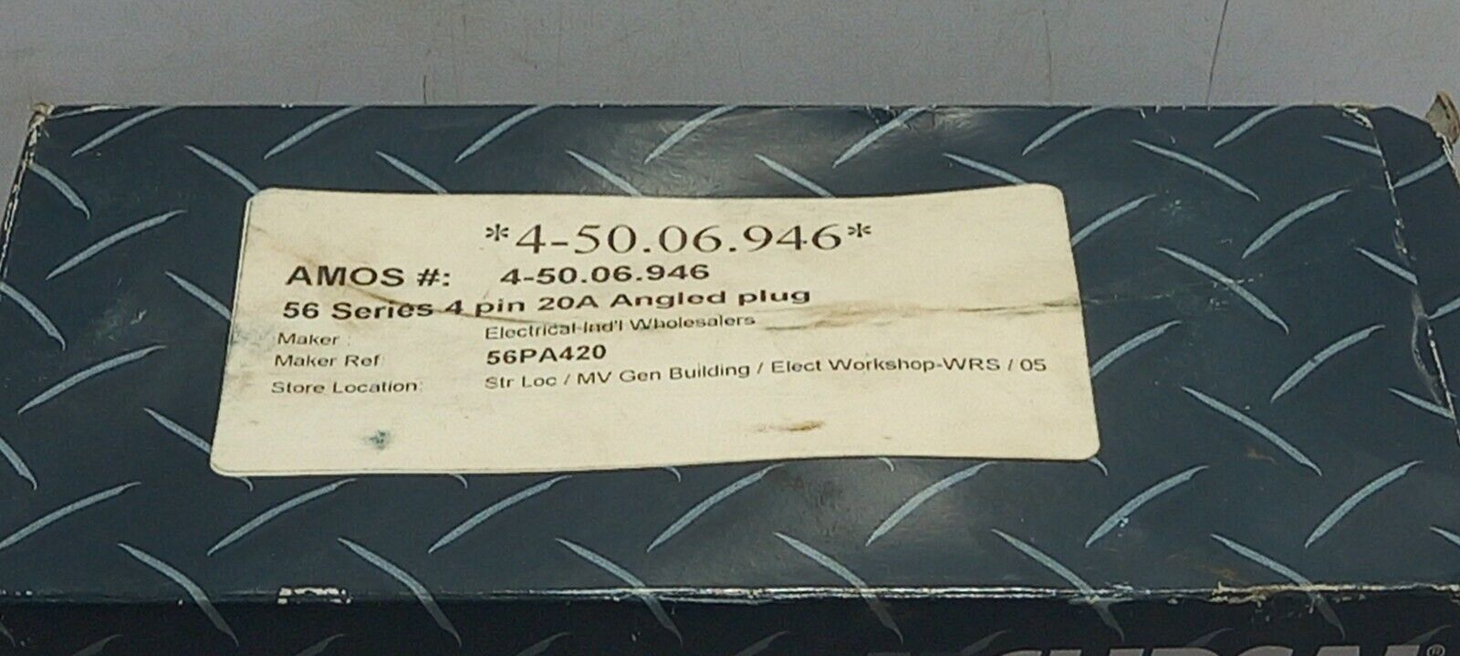 Clipsal 56PA420 Angled Plug / Three Phase, 4 Pin / 20A / 500V 50Hz